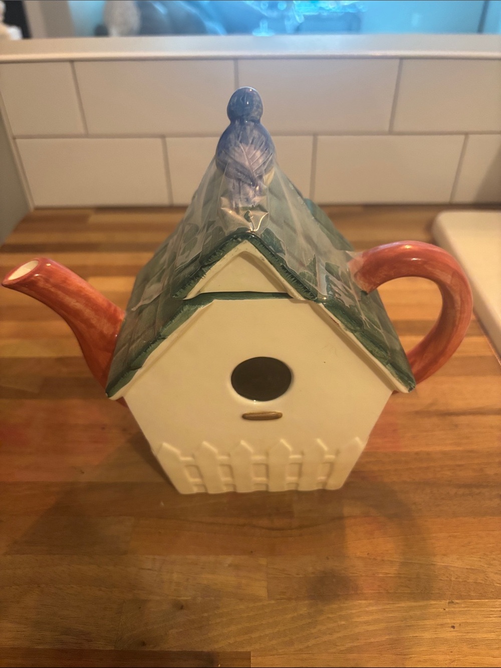 Ceramic Birdhouse Teapot in Green Roof and White Body